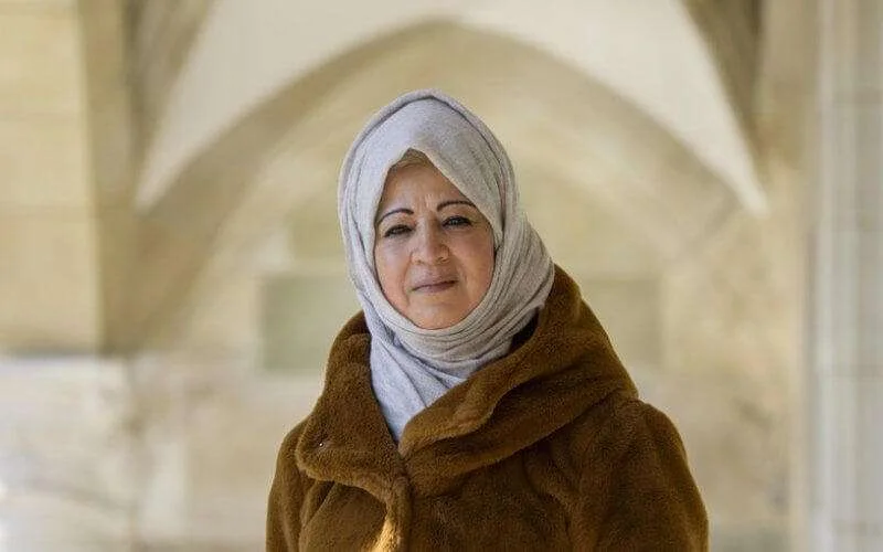 Marokkaanse in Zwitserland vertelt: van dakloze naar drie sterren hotel