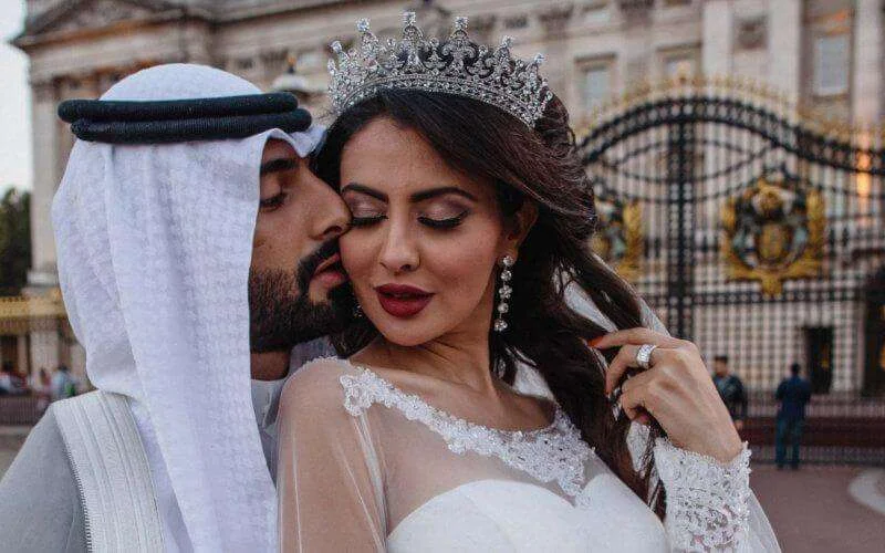 Marokkaanse actrice vertelt over verblijf in gevangenis Dubai (video)