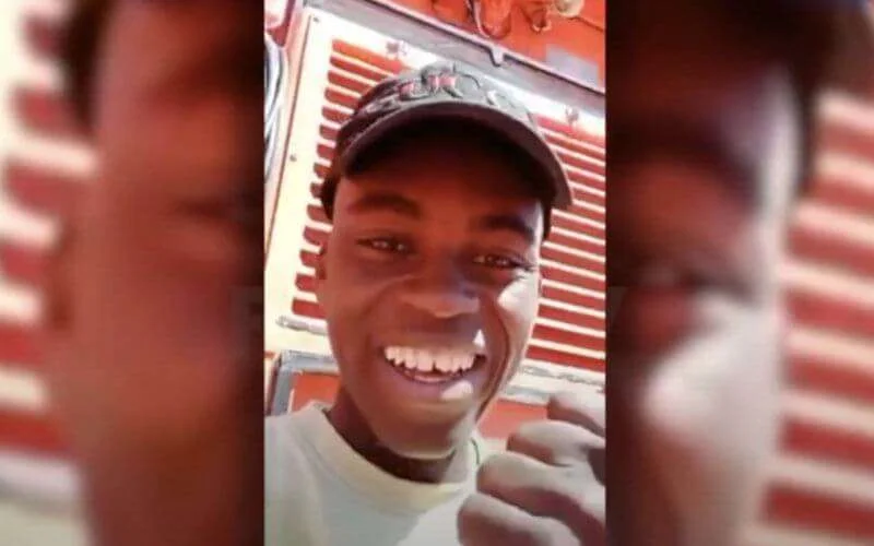 Tiener doet oversteek Marokko Spanje alleen met rubberen bootje (video)