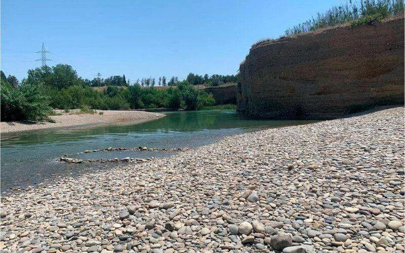 Marokkaan springt van 12 meter hoge rots en verdrinkt in Spanje