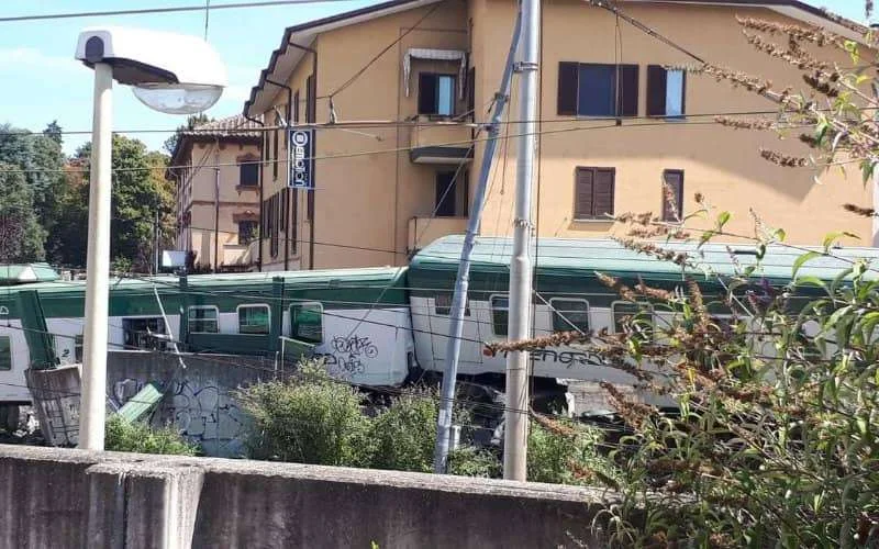 Marokkaan springt uit trein zonder chauffeur in Italië (video)
