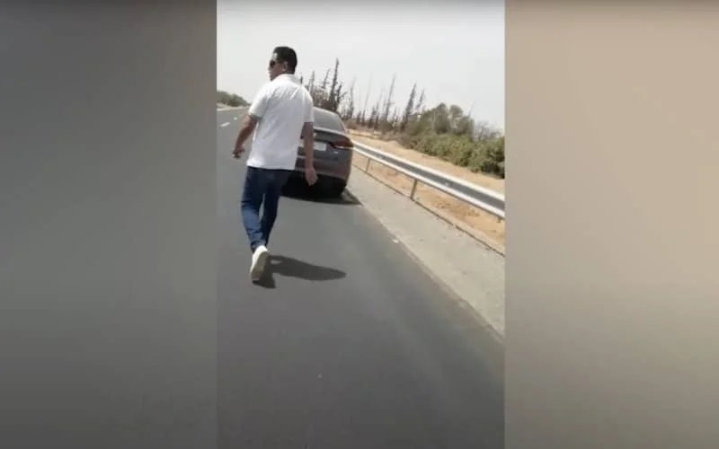 Marokko: gewelddadige hoofdinspecteur gefilmd tijdens verkeersruzie (video)