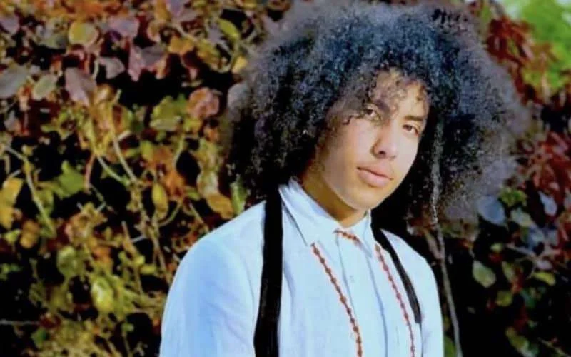 Marokkaanse acteur Abdelatif Nhaila doet aangifte van homofobie, belandt zelf in de cel