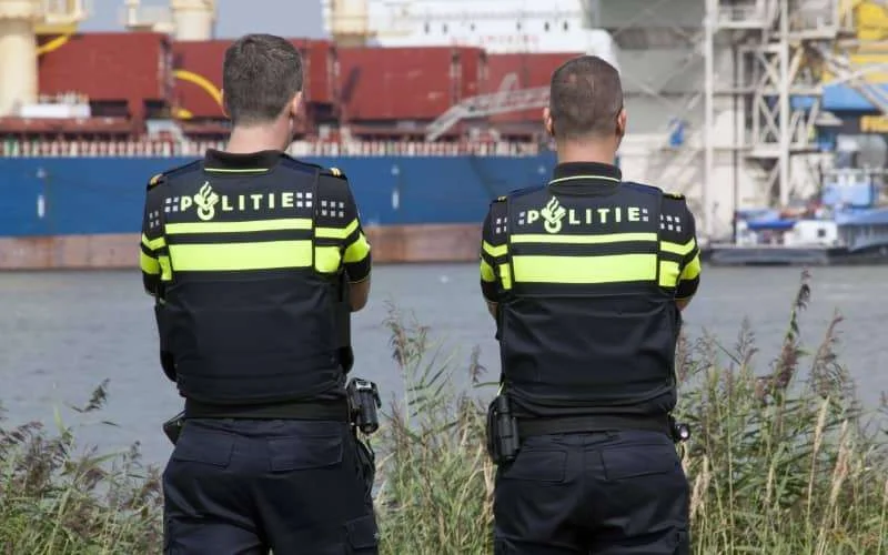 Marokkaanse verstekelingen gevonden in haven Amsterdam