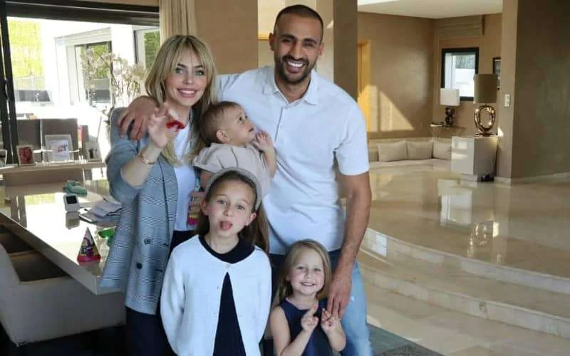 Badr Hari wordt voor vierde keer papa (foto)