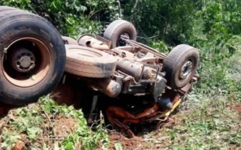 Marokko: vrachtwagen valt in ravijn, man overleeft zonder kleerscheuren