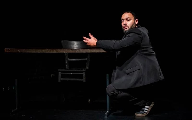 "Ma Andi Mangoul", theaterstuk over relatie tussen politie en burgers in België