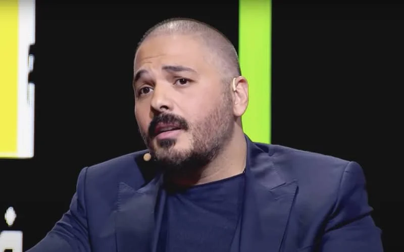 Libanese popster Ramy Ayach neemt het op voor Koning Mohammed VI