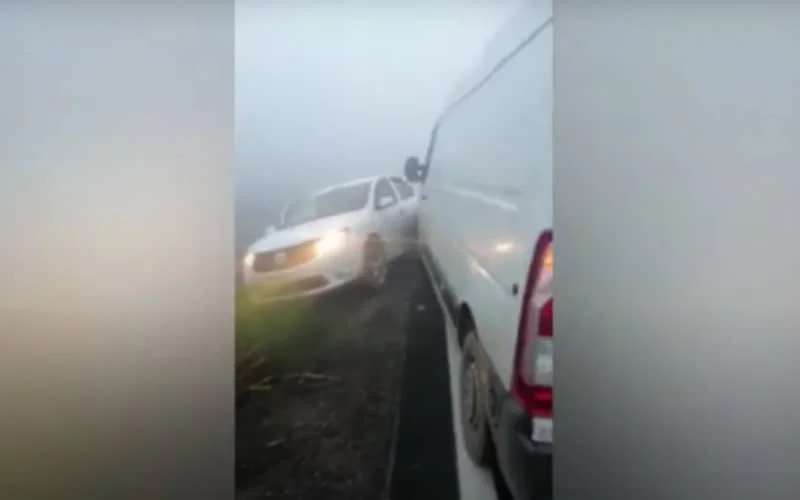 Twaalf gewonden bij grote kettingbotsing in Marokko (video)