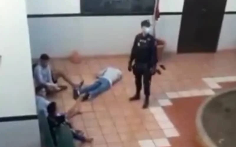 Spanje opent onderzoek naar mishandeling Marokkaanse tieners