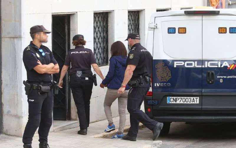 Marokkaanse in Spanje riskeert 2 jaar cel voor diefstal flessen olie