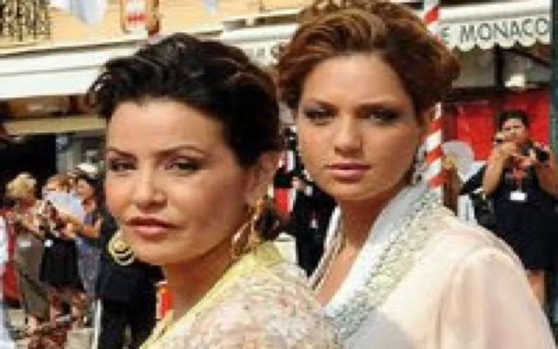 Mehdi Regragui vraagt Lalla Soukaïna ten huwelijk