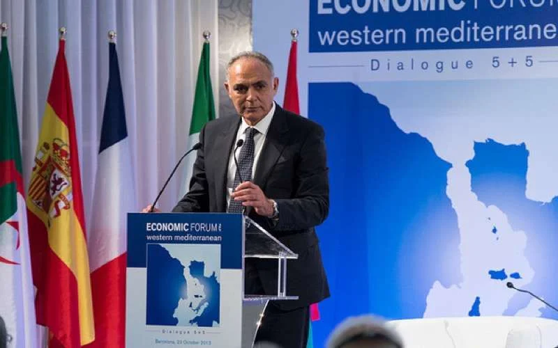 Marokkaanse minister Mezouar vernederd op Franse luchthaven