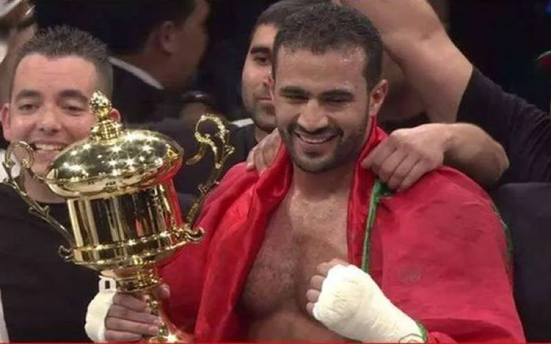 Badr Hari : "Ik heb 1 miljoen in 2 minuten gewonnen. Wie doet het beter? Niemand!"