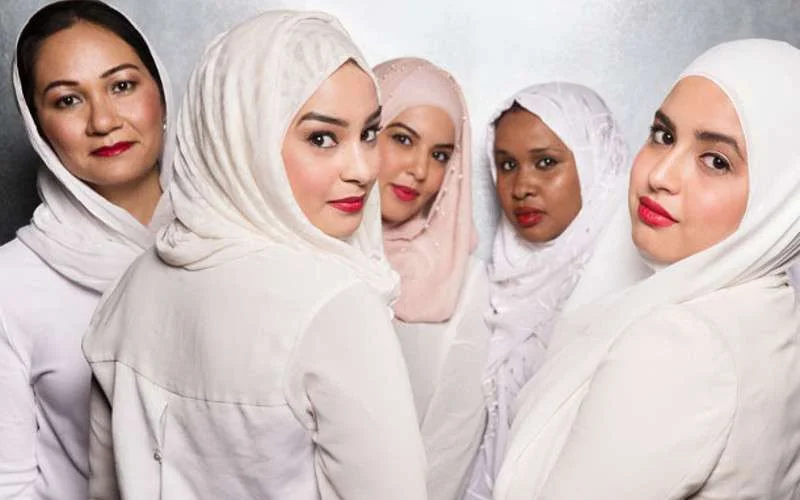 Hijabi Monologen: verhalen van moslima's