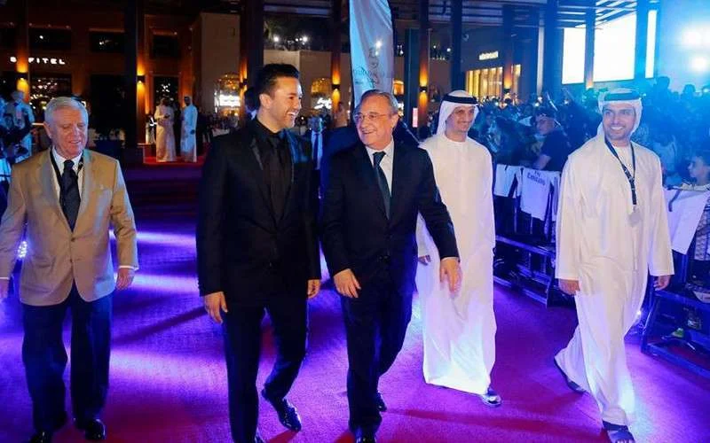 RedOne op inhuldiging Real Café in Dubai