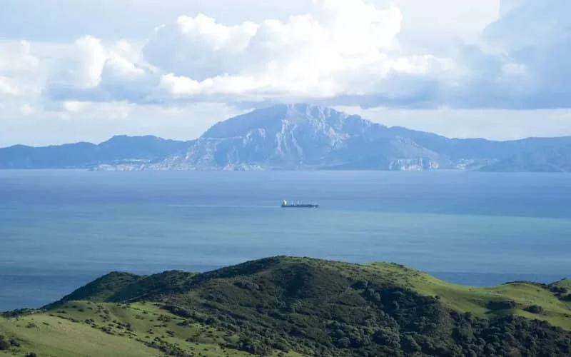 Zal Algerije aan Marokko een toegangsverbod opleggen in de Straat van Gibraltar?