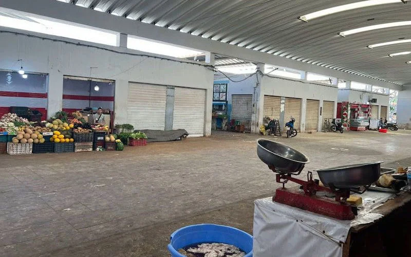 Moderne markt Nador verandert in spookcentrum