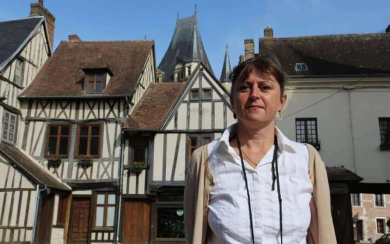 Lid Franse extreemrechts partij viraal na bezoek aan Marokko