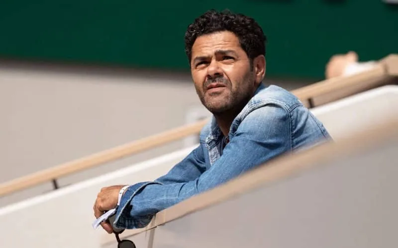 Het discreet familieleven van Jamel Debbouze in Parijs