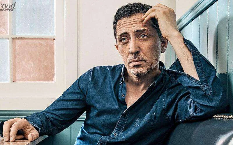 Humorist Gad Elmaleh: moeders van mijn kinderen zijn "noch joods, noch Marokkaans"