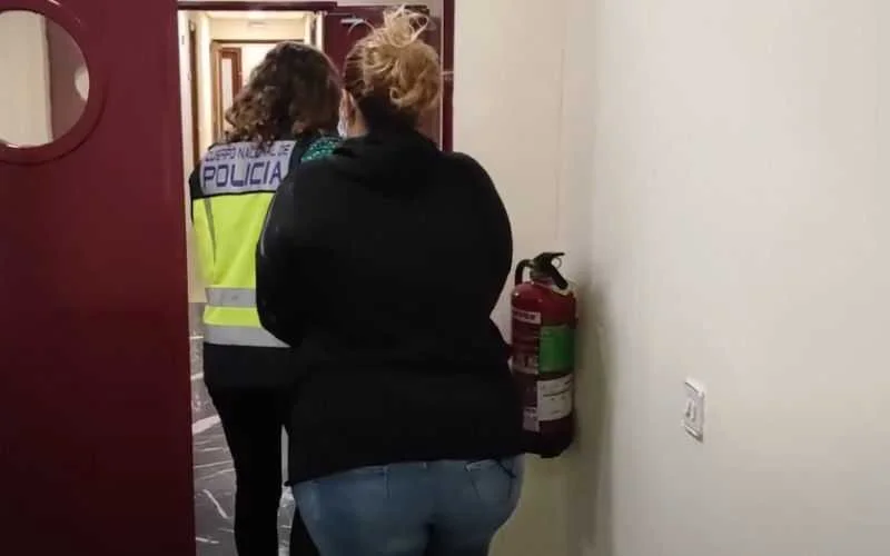 Spanje: jonge vrouw gegijzeld vanwege relatie met Marokkaan