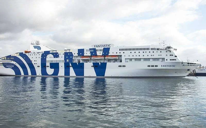 Reis wereld-Marokkaan op veerboot draait uit op nachtmerrie