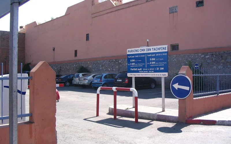 Marrakech overweegt gratis parkeren om toerisme aan te jagen