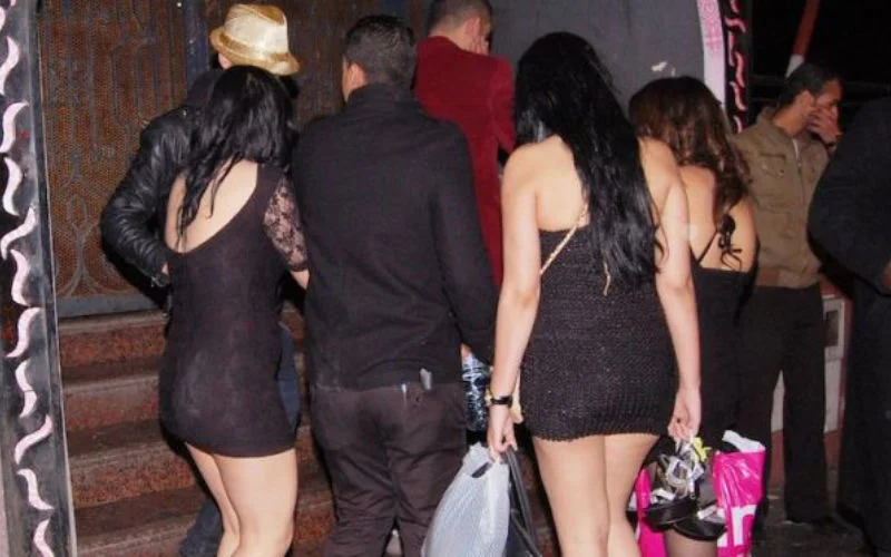 Prostitutie in Driouch baart zorgen: inwoners eisen actie