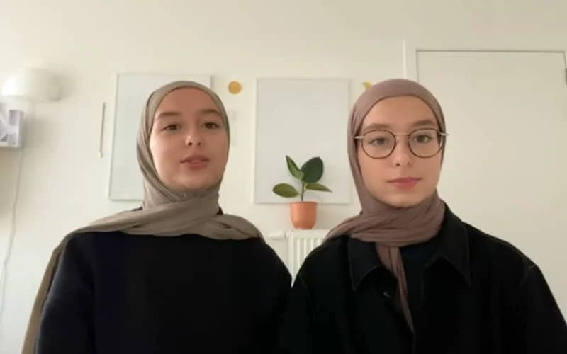 België: Hajar en Kawthar in finale apps-wedstrijd