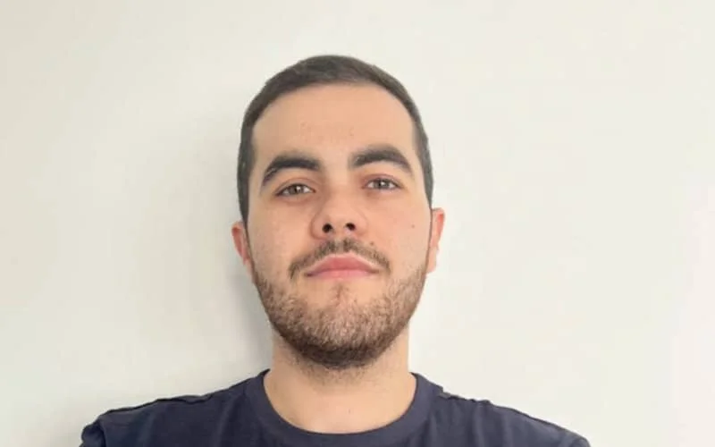 Hicham legde ondanks zeldzame ziekte ongelofelijk traject af