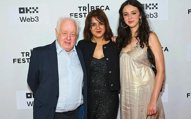 Bekende acteur Jim Sheridan openhartig over familiebanden met Marokkaanse filmmaker Zara