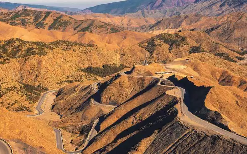 Tichka-tunnel: wat kosten de haalbaarheidsstudies?