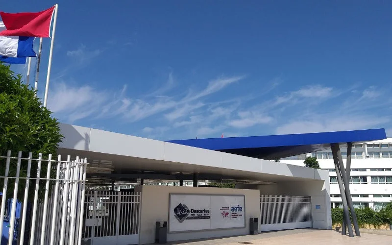 Lycée Descartes in Rabat: leraar beschuldigd van seksuele intimidatie ontslagen