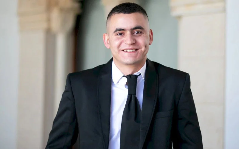 Moustapha Kasmi, van patera-migrant tot ingenieur in Spanje