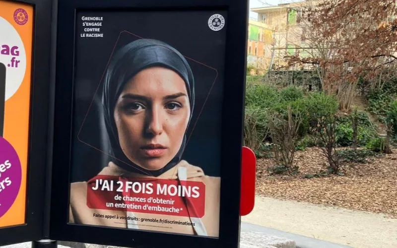 Marokkaanse vader in Frankrijk neemt besluit tegen racisme