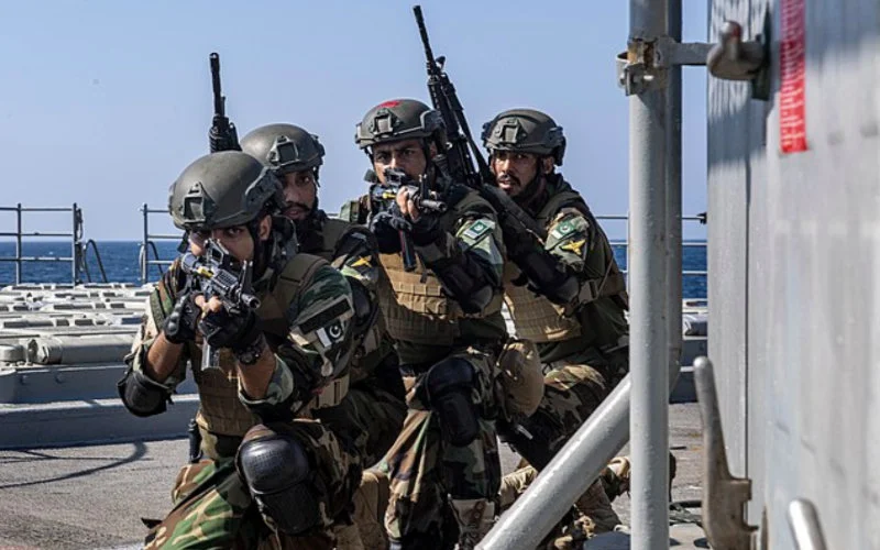 Marokkaanse commando's oefenen met Pakistaanse elite-eenheid