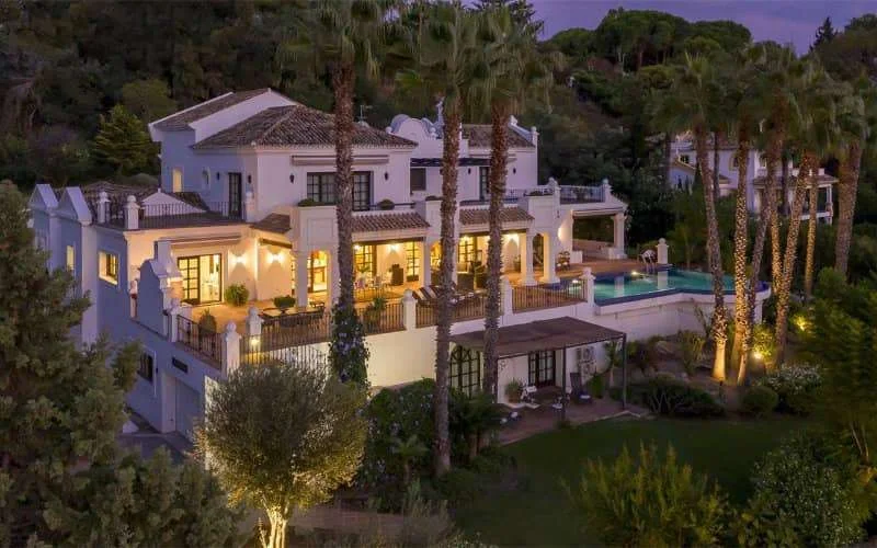 Marokkaanse politici op vakantie in Spanje op kosten van drugsbaronnen