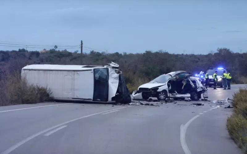 Spanje: Marokkaanse voetballer komt om bij verkeersongeval (video)