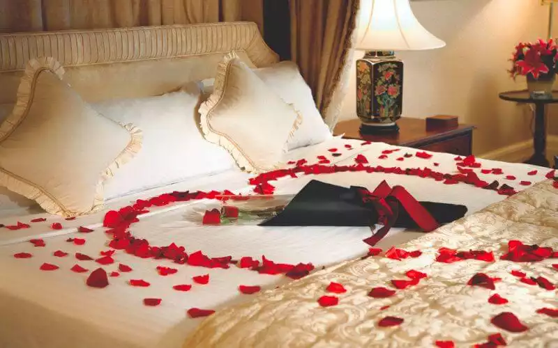 Huwelijksakte in hotels: Marokkanen eisen strenge regels