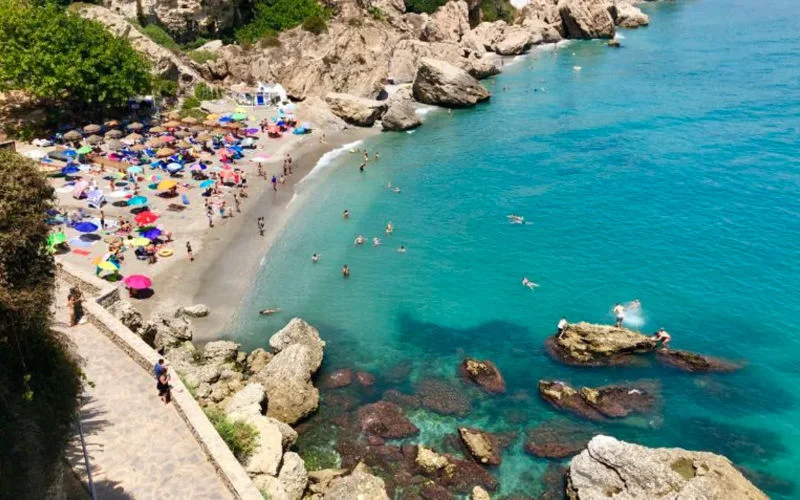 Opvallende trend: Marokkanen verkiezen Spaanse stranden 