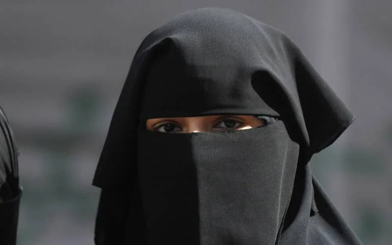 Marokko: kiezen tussen nikab en baan