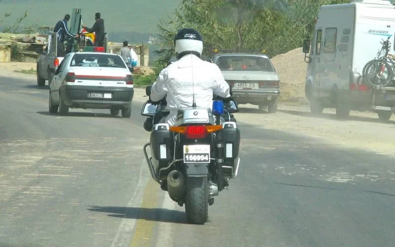 Richkid rijdt gendarme aan en vlucht weg in Marokko