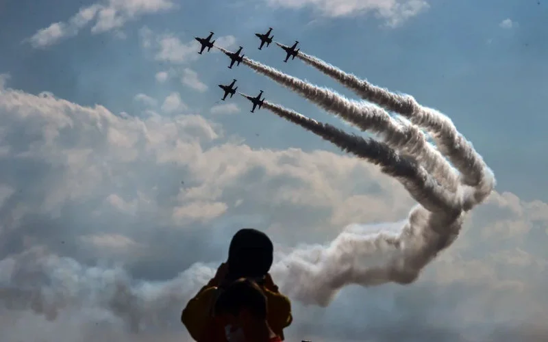 Marokko geeft prachtige luchtshow in Turkije