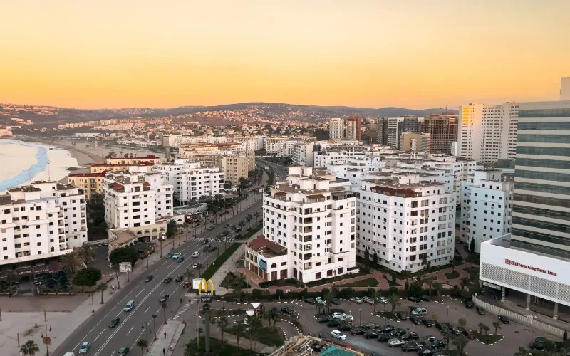 Hoe probleemprojecten in Marokko door criminelen worden gebruikt