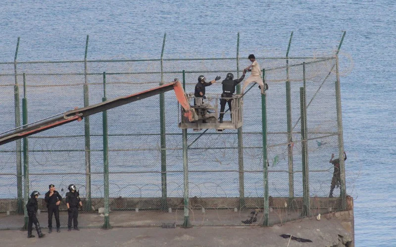 Grens Sebta: Marokkaanse autoriteiten op scherp