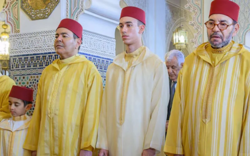 Moulay Ahmed, 8-jarige neefje Koning Mohammed VI, trekt aandacht Paleis
