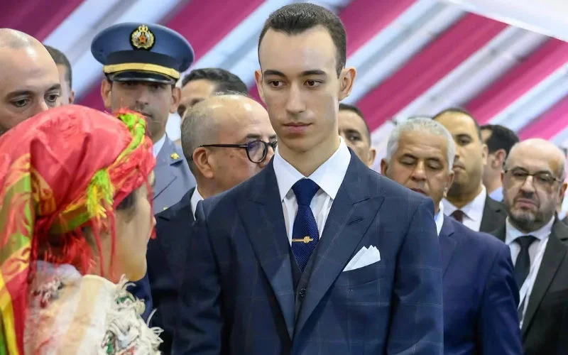 Moulay Hassan opent internationaal evenement (video)