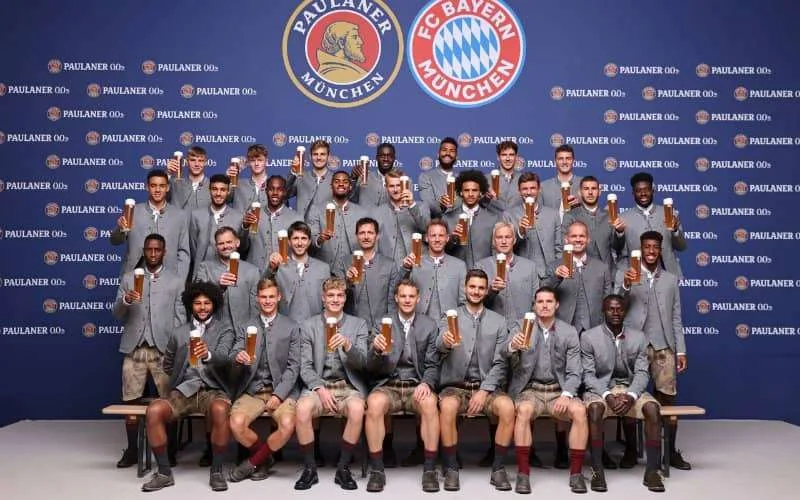 Bayern München: Noussair Mazraoui zegt nee tegen bier