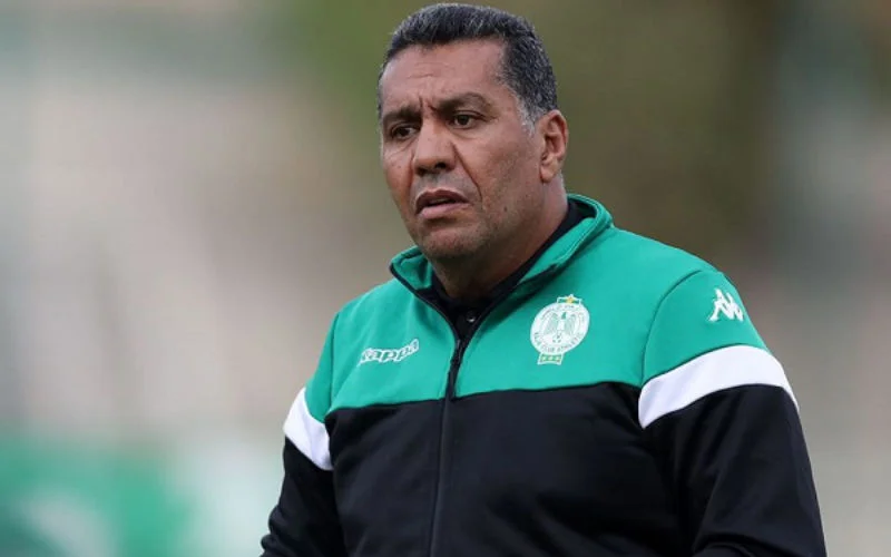 Coach Rachid Taoussi met malaria op intensive care in Tanzania